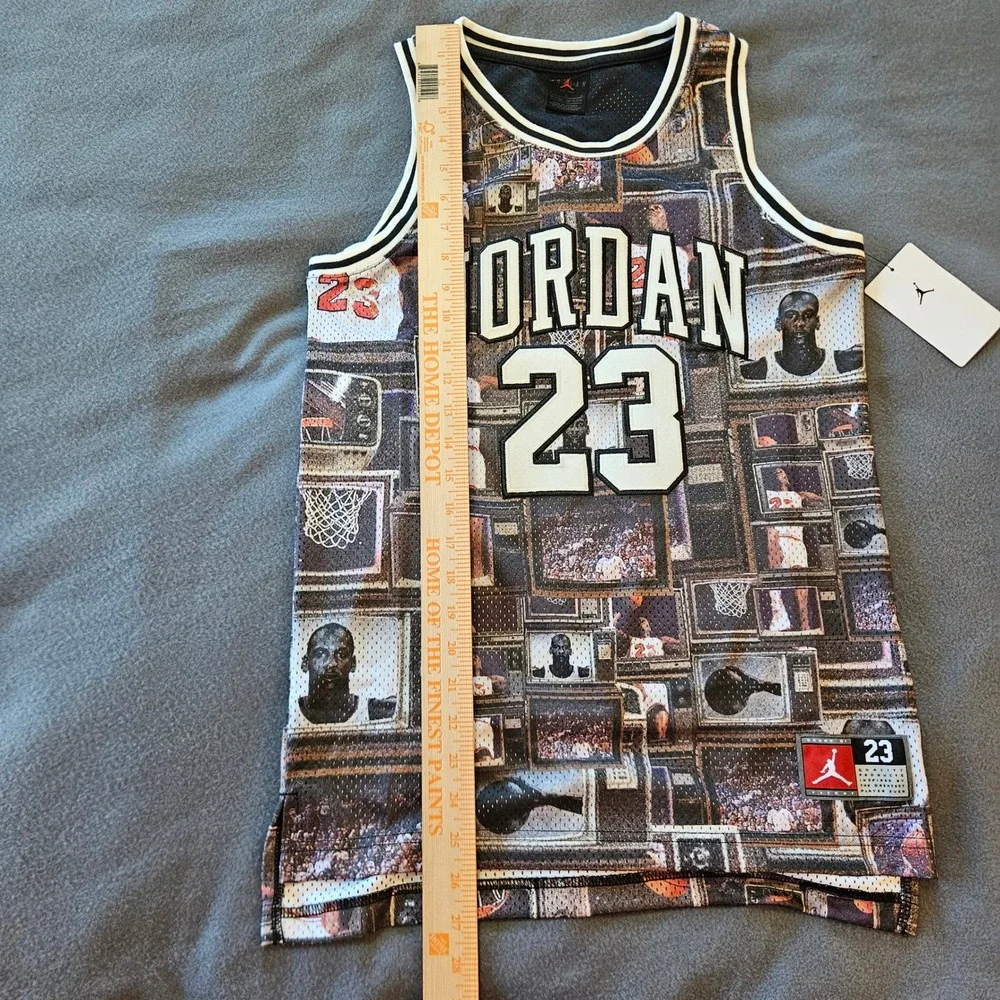 Kids Jordan 23 Basketball‎ Jersey Size L Graphic Print Boys Michael Jordan